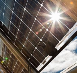 O que é um painel fotovoltaico “bifacial”?